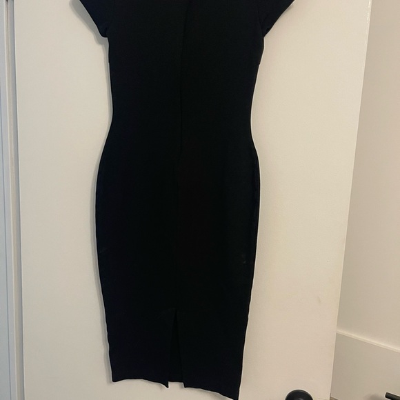 Perfect Black Dress - Picture 2 of 4